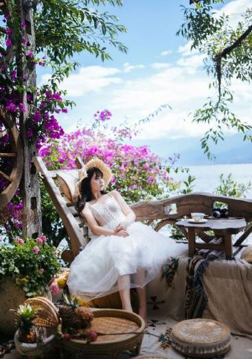 女女女女女女女女hd高清播放_超清免费高清观看